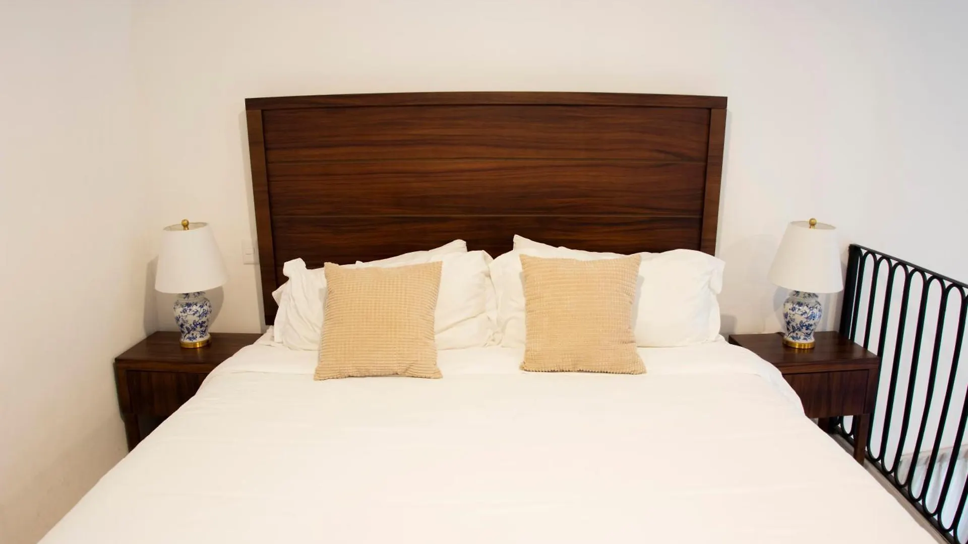 Casa Monarcas - Eleonor Apartment Guadalajara