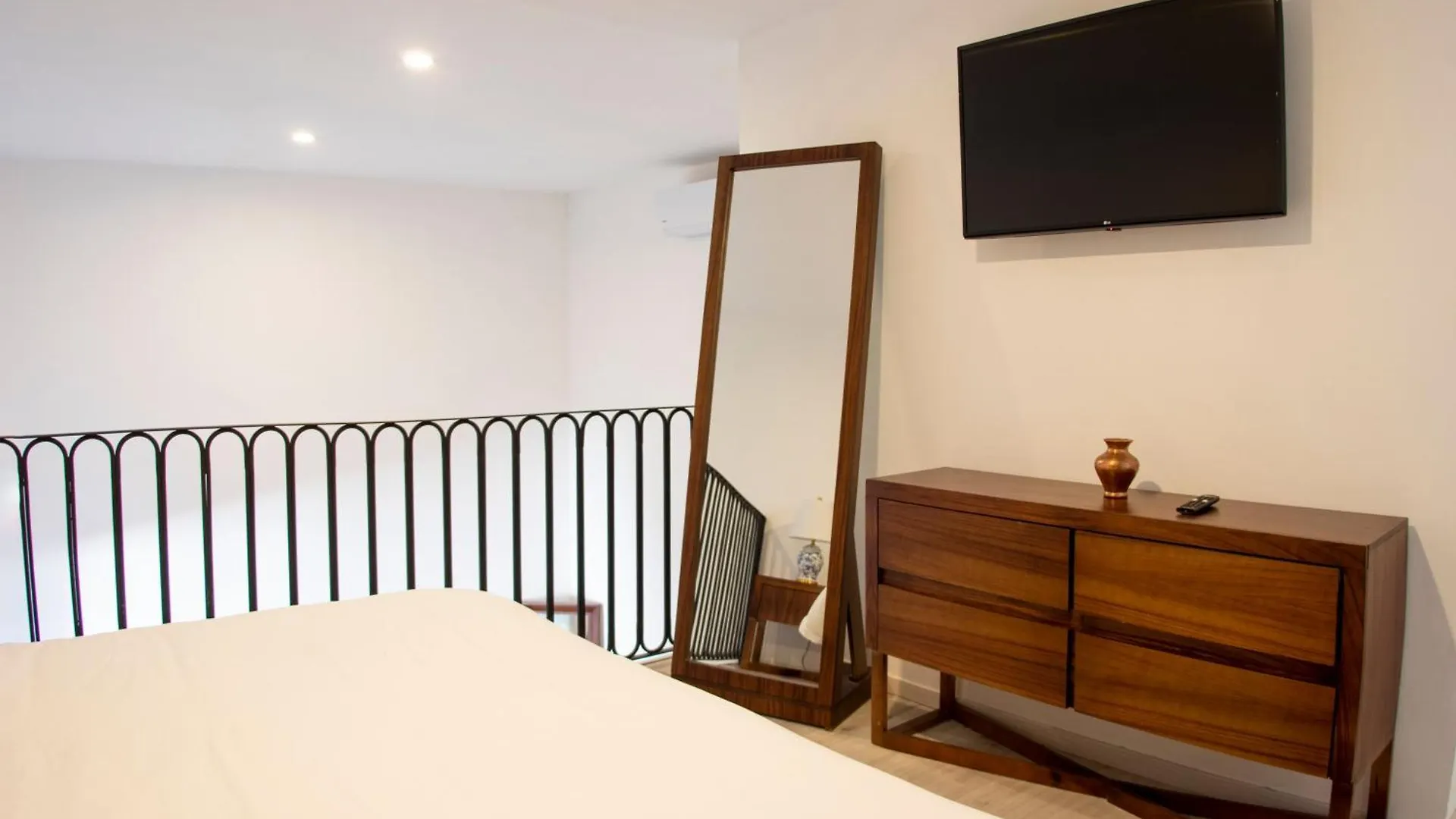 Casa Monarcas - Eleonor Apartment Guadalajara